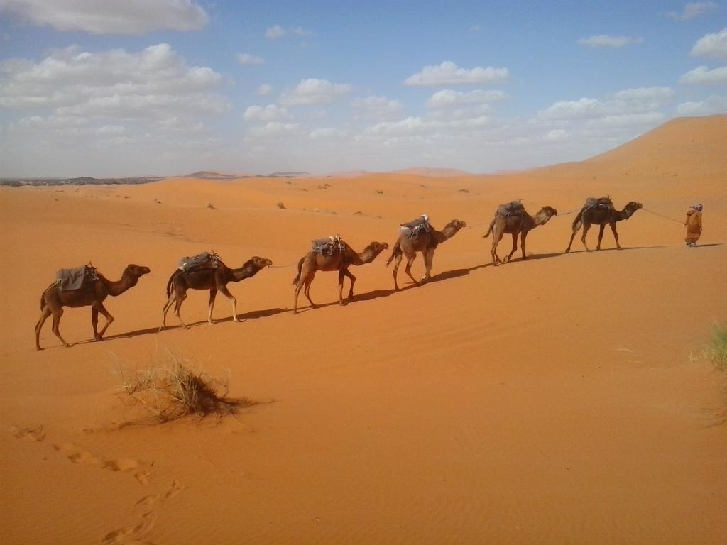 Bivouac Erg Znaigui Ξενοδοχείο Merzouga Εξωτερικό φωτογραφία