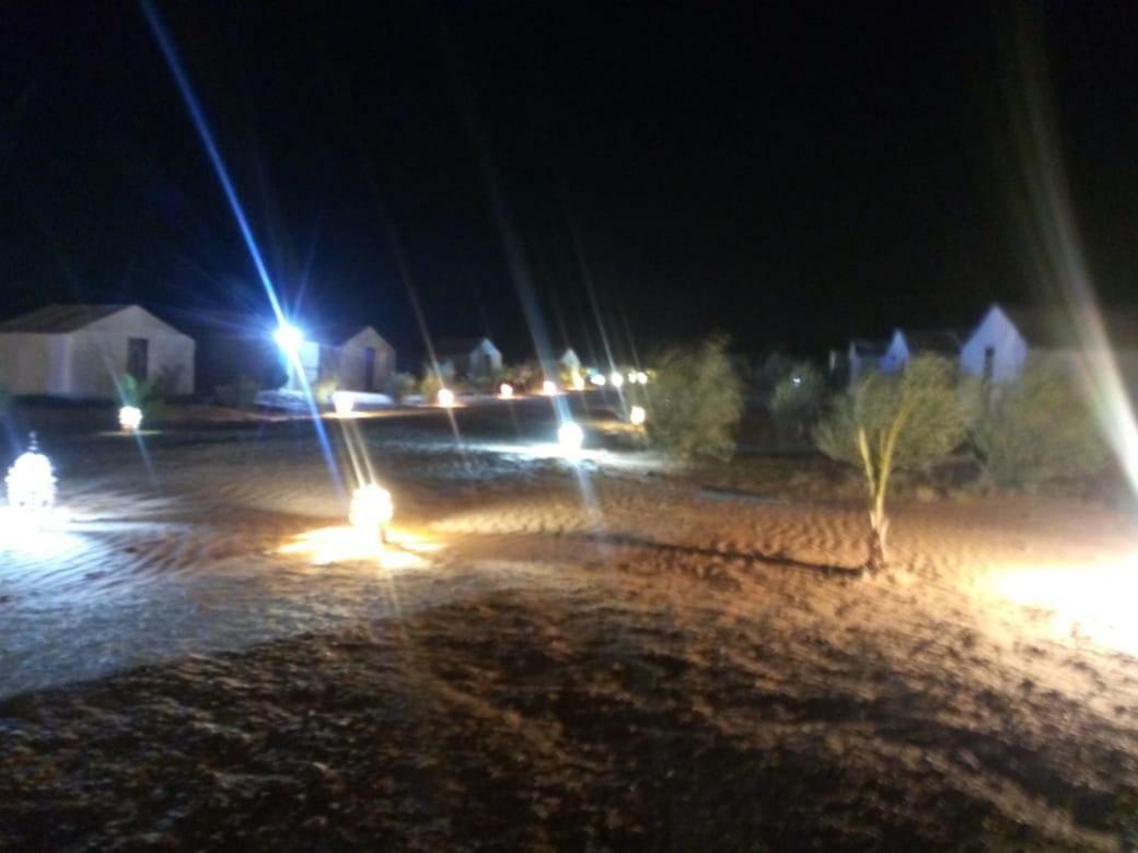 Bivouac Erg Znaigui Ξενοδοχείο Merzouga Εξωτερικό φωτογραφία