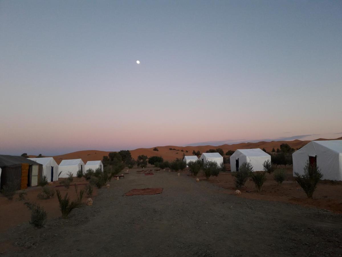 Bivouac Erg Znaigui Ξενοδοχείο Merzouga Εξωτερικό φωτογραφία